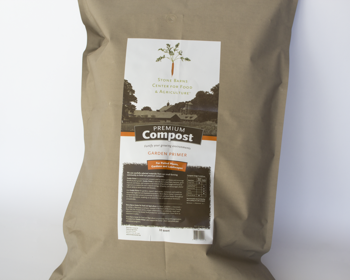 Stone Barns recognizes that community members might want to start living more sustainable, environmentally-conscious lives but maybe aren’t sure where to start. This compost mixture takes the guesswork out of the process and stays true to their brand identity.